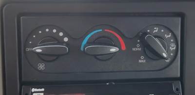 International DuraStar 4300 Heater / AC Temp Control