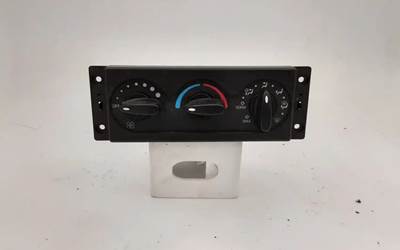 International DuraStar 4300 Heater / AC Temp Control