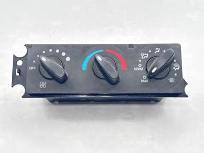 International DuraStar 4300 Heater / AC Temp Control