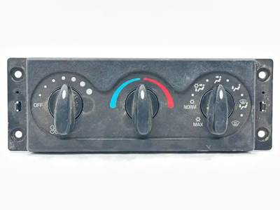 International DuraStar 4300 Heater / AC Temp Control