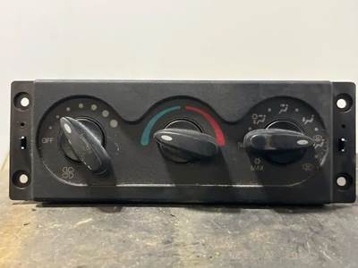 International DuraStar 4300 Heater / AC Temp Control