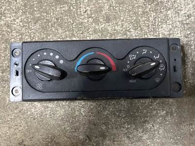 International DuraStar 4300 Heater / AC Temp Control