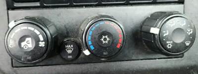 International LT625 Heater / AC Temp Control