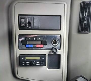 International LT625 Heater / AC Temp Control