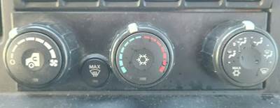 International MV607 Heater / AC Temp Control