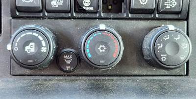 International MV607 Heater / AC Temp Control