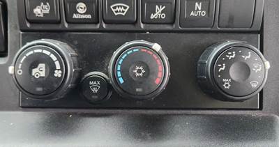 International MV607 Heater / AC Temp Control