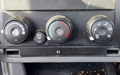 International RH613 Heater / AC Temp Control