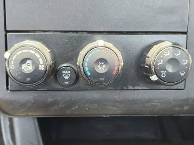 International RH613 Heater / AC Temp Control