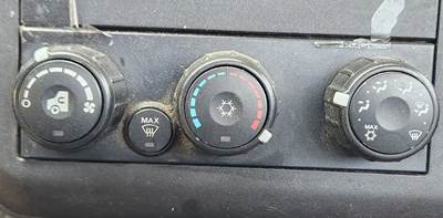 International RH613 Heater / AC Temp Control