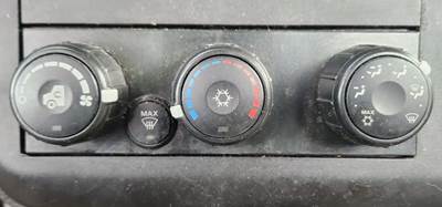 International RH613 Heater / AC Temp Control