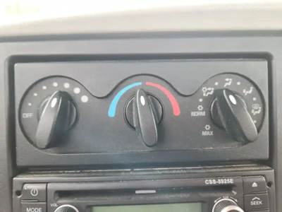 International TranStar 8600 Heater / AC Temp Control