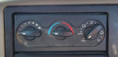 International TranStar 8600 Heater / AC Temp Control