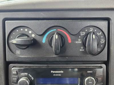 Used 2012 International TranStar 8600 Heater / AC Temperature Control Assembly