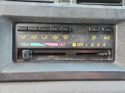 Used 2002 Isuzu FSR Heater / AC Temperature Control Assembly