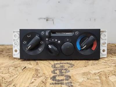 Isuzu NRR Heater / AC Temp Control