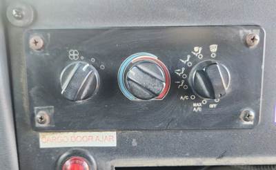 Used 2013 Isuzu Reach Heater / AC Temperature Control Assembly