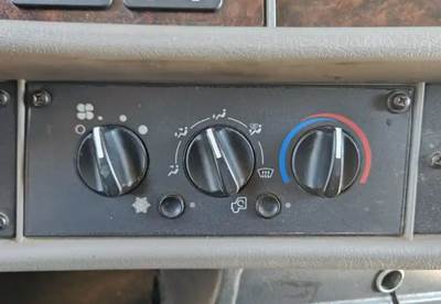 Used 2012 Kenworth T270 Heater / AC Temperature Control Assembly