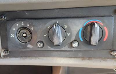 Kenworth T370 Heater / AC Temp Control