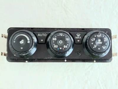 Kenworth T680 Heater / AC Temp Control