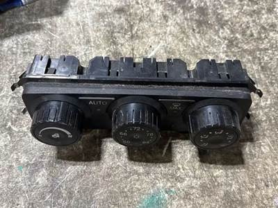 Kenworth T680 Heater / AC Temp Control