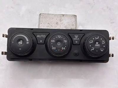 Used 2016 Kenworth T680 Heater / AC Temperature Control Assembly, Part # F21-1028-2351 J