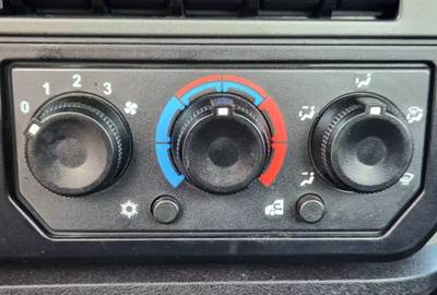 Mack Anthem Heater / AC Temp Control