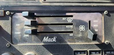 Mack MC688FC Heater / AC Temp Control