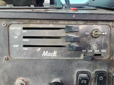 Used 2007 Mack MR690S Temperature Control Assembly