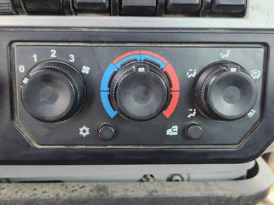 Used 2020 Mack Pinnacle Temperature Control Assembly