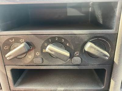 Mitsubishi FE85D Heater / AC Temp Control