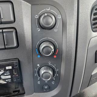 Peterbilt 220 Heater / AC Temp Control