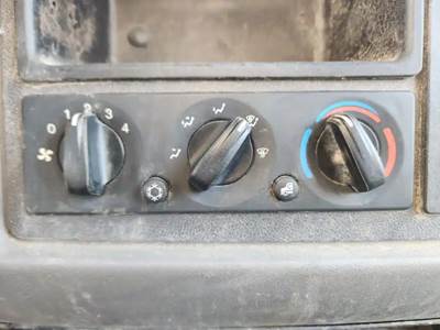 Peterbilt 348 Heater / AC Temp Control