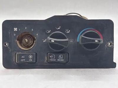Used 1997 Peterbilt 357 Heater/AC Control Assembly, Part # 18-03857