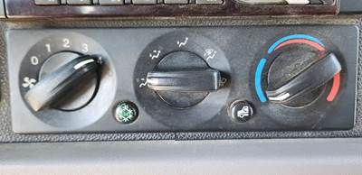 Peterbilt 365 Heater / AC Temp Control