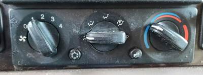 Peterbilt 386 Heater / AC Temp Control