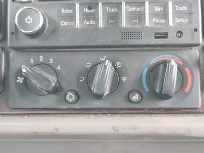 Peterbilt 388 Heater / AC Temp Control