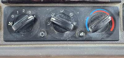 Peterbilt 389 Heater / AC Temp Control