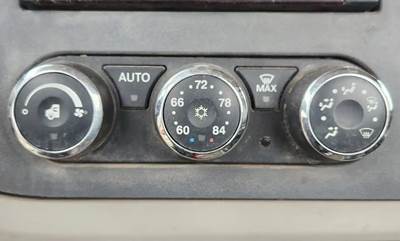 Peterbilt 567 Heater / AC Temp Control