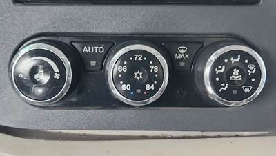 Peterbilt 579 Heater / AC Temp Control