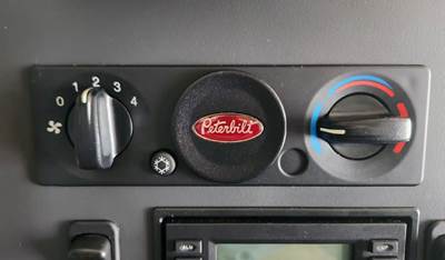 Used 2020 Peterbilt 579 Bunk Temperature Control