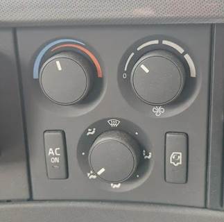 Volvo VNL Heater / AC Temp Control