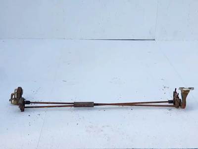 Volvo VNL Hood Hinge