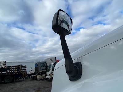 Freightliner Cascadia 125 Hood Part