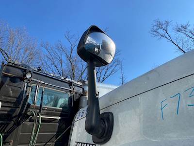 Freightliner Cascadia 125 Hood Part