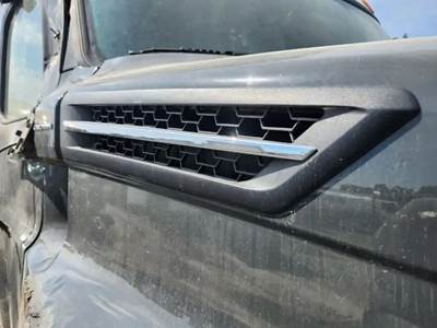 Used 2022 Freightliner Cascadia 126 Hood Air Vent, Right, Black and Chrome
