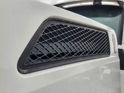 Used 2020 Kenworth T880 Left Black Hood Air Vent