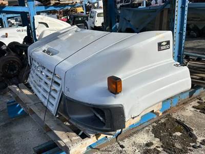 Chevrolet C5500 Hood