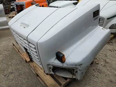 Chevrolet C6500 Hood