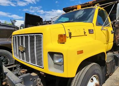 Chevrolet C7500 Hood